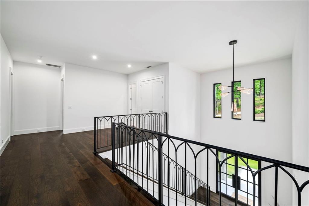 2585 Old Sewell Road Marietta, GA 30068 - Photo 35 of 47