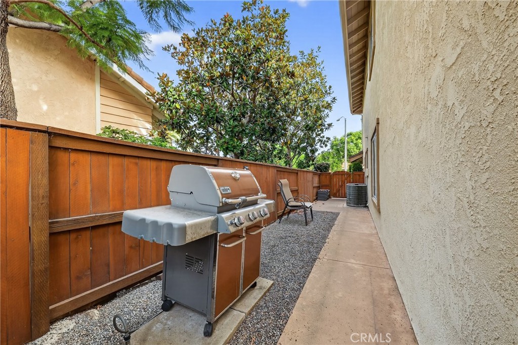 28741 Springfield Drive Laguna Niguel, CA 92677 - Photo 33 of 34 view of outdoor space with seating area