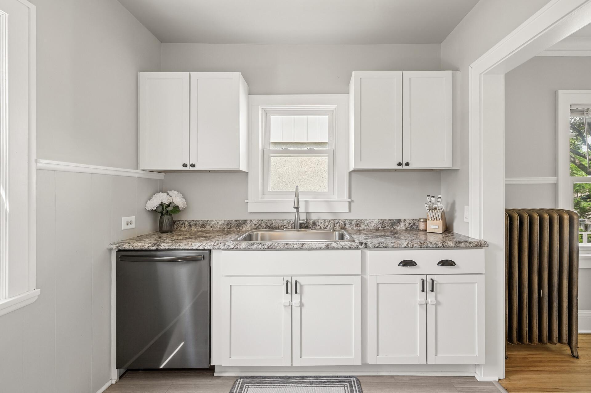 1407 Pascal Street St. Paul, MN 55108 - Photo 24 of 46