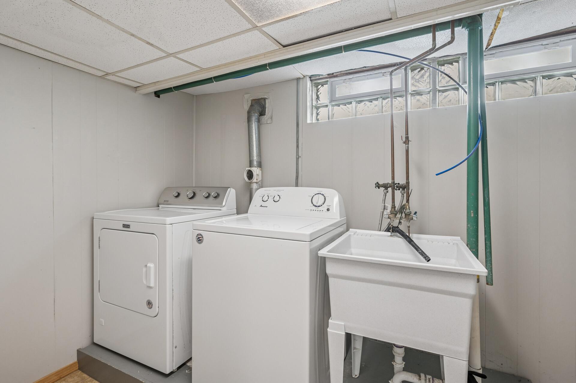 1407 Pascal Street St. Paul, MN 55108 - Photo 38 of 46