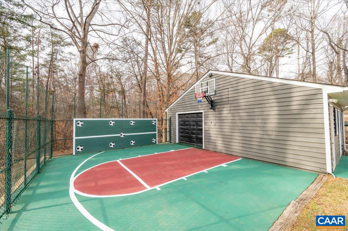 716 Preddy Creek Road Barboursville, VA 22923 - Photo 61 of 73 a view of a backyard