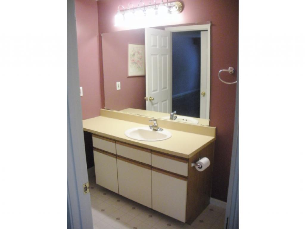 113 Indian Rock Road, Unit 113 Merrimack, NH 03054 - Photo 18 of 24