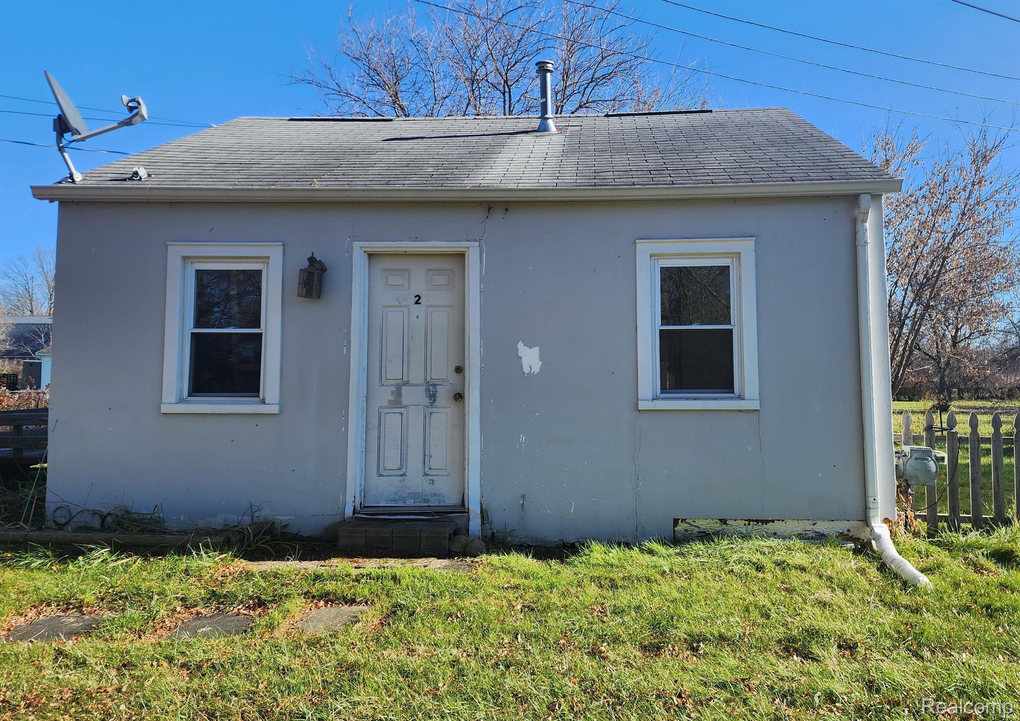 6336 Lapeer Road Burton, MI 48509 - Photo 22 of 30 Gallery Image 22