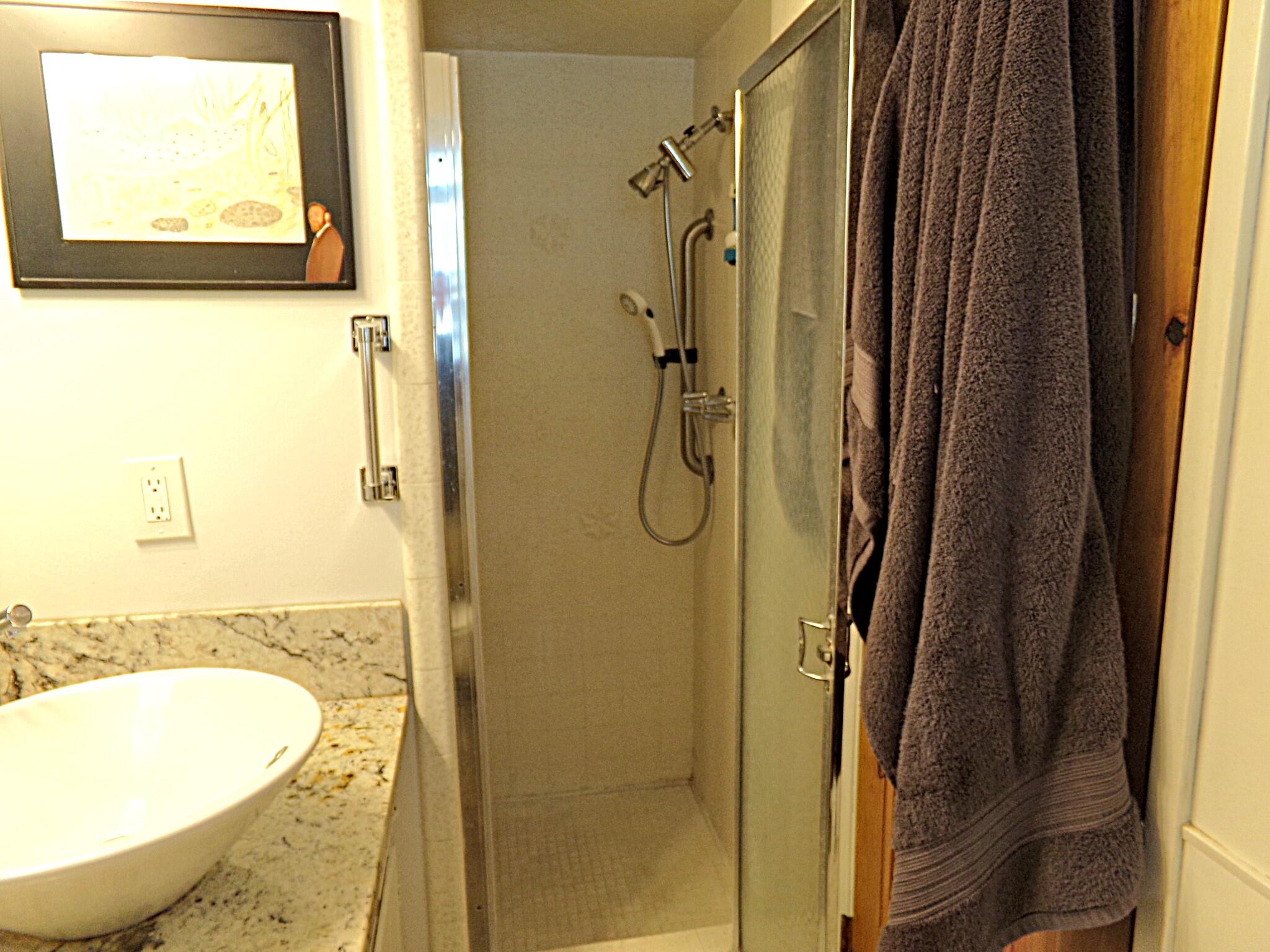 751 Espey Road Grants Pass, OR 97527 - Photo 30 of 49 100_5730