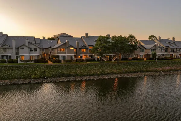 $935,000 | 2175 Vista Del Mar, San Mateo, CA 94404