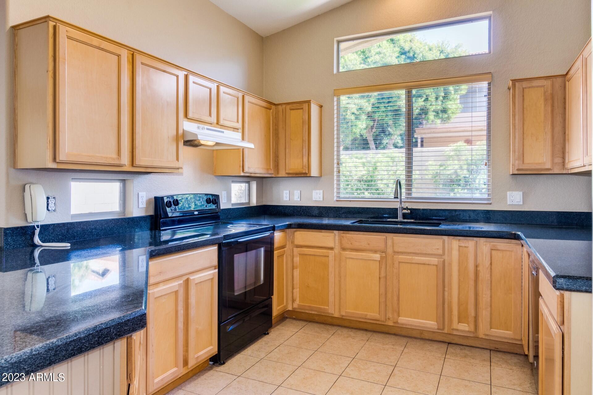 4062 East Agave Road Phoenix, AZ 85044 - Photo 6 of 35 0005-Agave - 4062 (6)