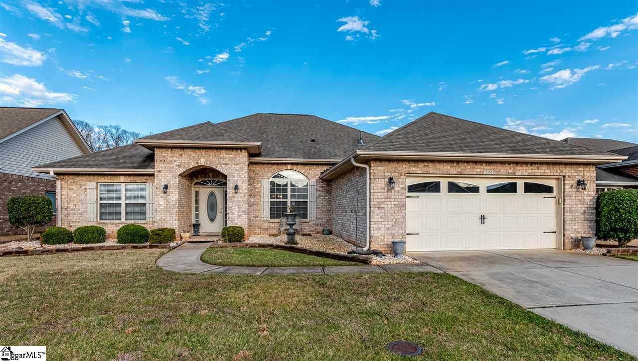 208 Raritan Court Simpsonville, SC 29681 - Photo 1 of 28 Gallery Image 1