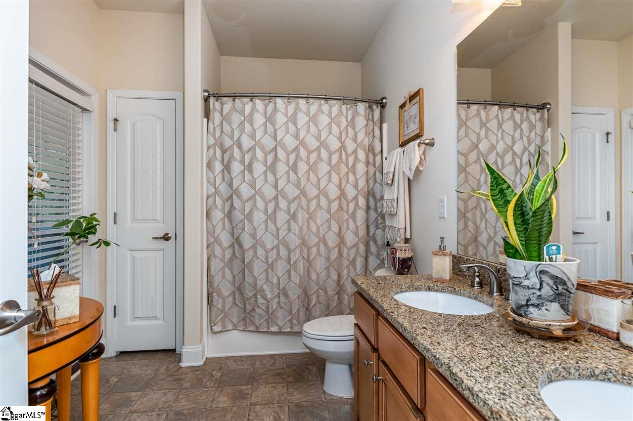 208 Raritan Court Simpsonville, SC 29681 - Photo 22 of 28 Gallery Image 22