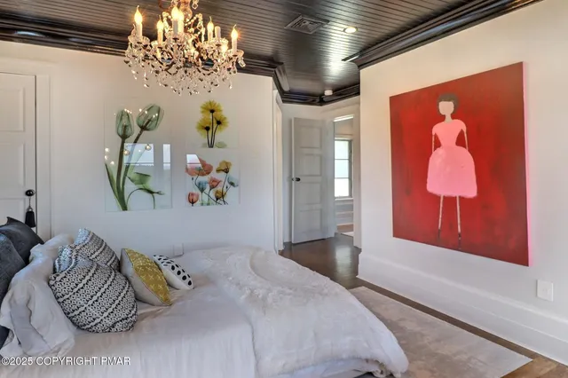 $3,899,000 | 1212 Burger Hollow Road, Effort, PA 18330