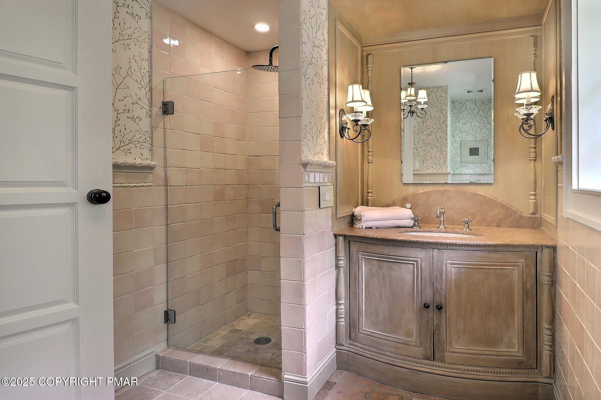 1212 Burger Hollow Road Effort, PA 18330 - Photo 105 of 138 Bedroom 4 En Suite