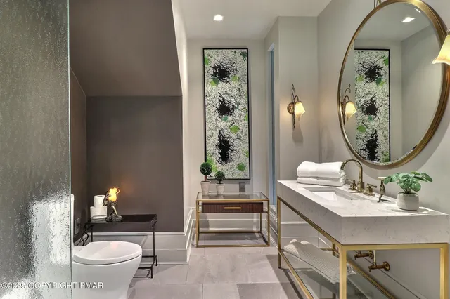 $3,899,000 | 1212 Burger Hollow Road, Effort, PA 18330