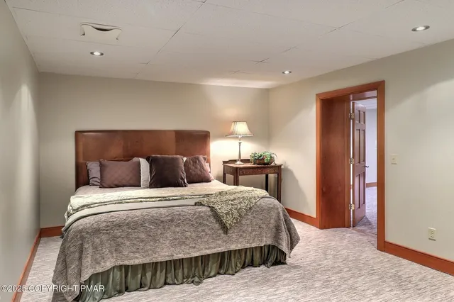 $3,899,000 | 1212 Burger Hollow Road, Effort, PA 18330