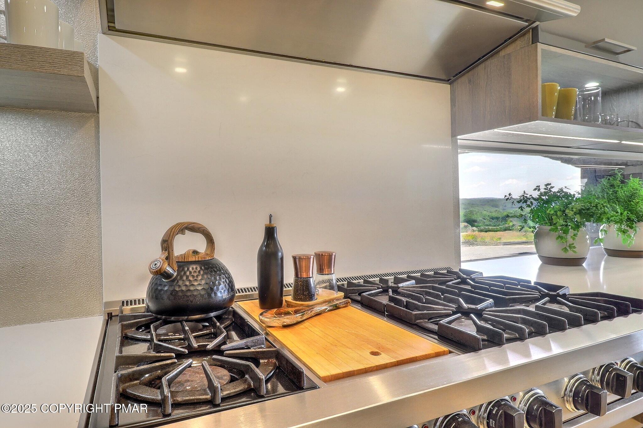 1212 Burger Hollow Road Effort, PA 18330 - Photo 32 of 138 Kitchen