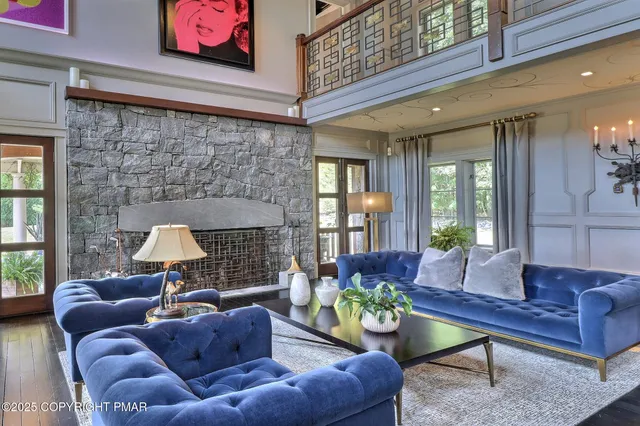 $3,899,000 | 1212 Burger Hollow Road, Effort, PA 18330