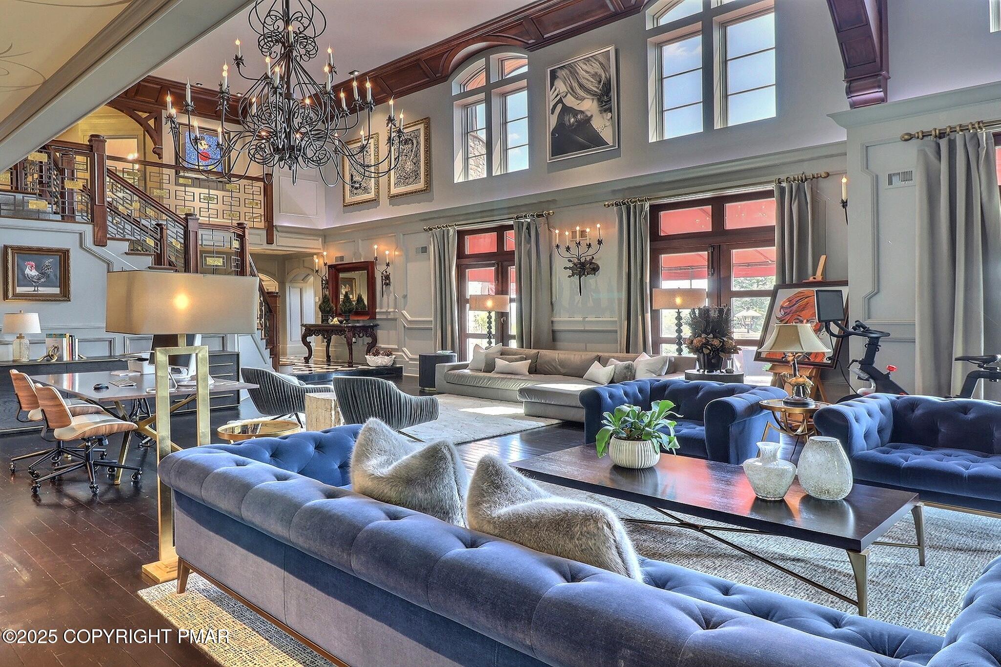 1212 Burger Hollow Road Effort, PA 18330 - Photo 56 of 138 Great Room