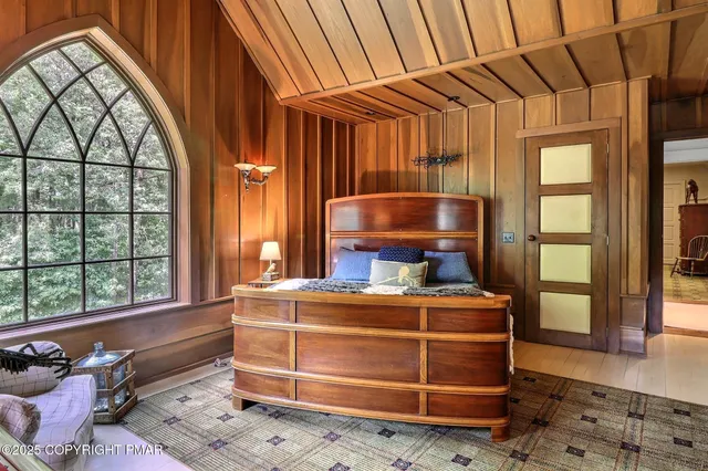 $3,899,000 | 1212 Burger Hollow Road, Effort, PA 18330