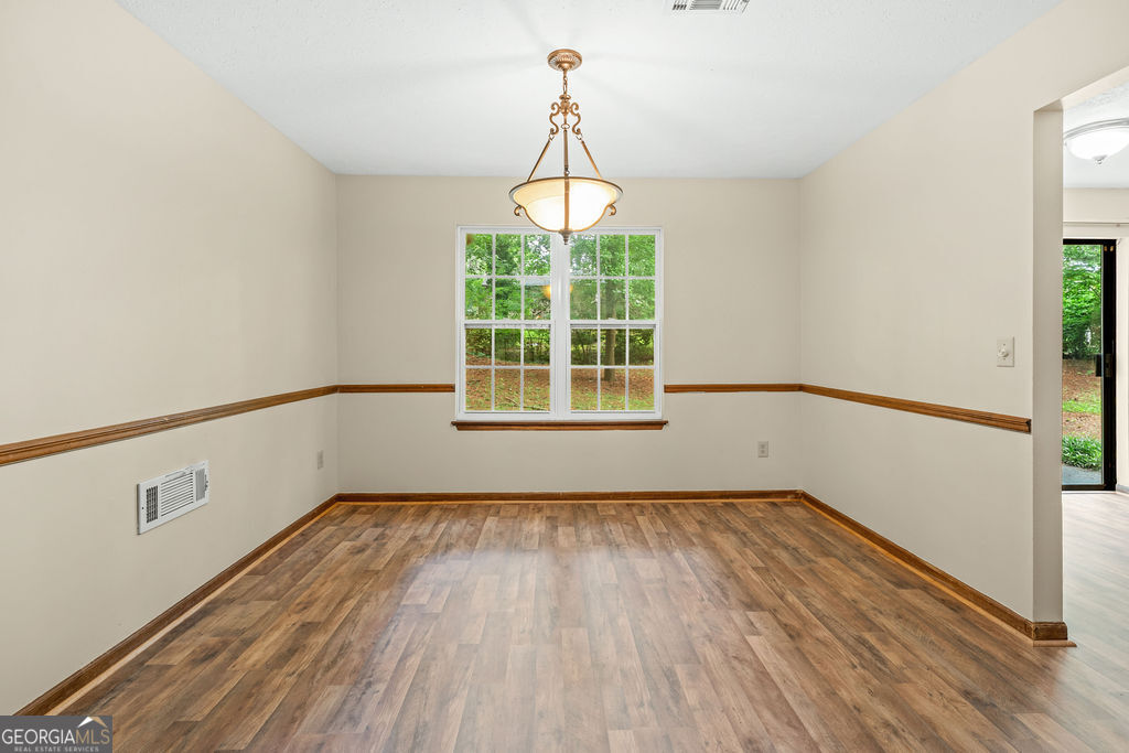 470 Waterboy Road Fairburn, GA 30213 - Photo 10 of 34