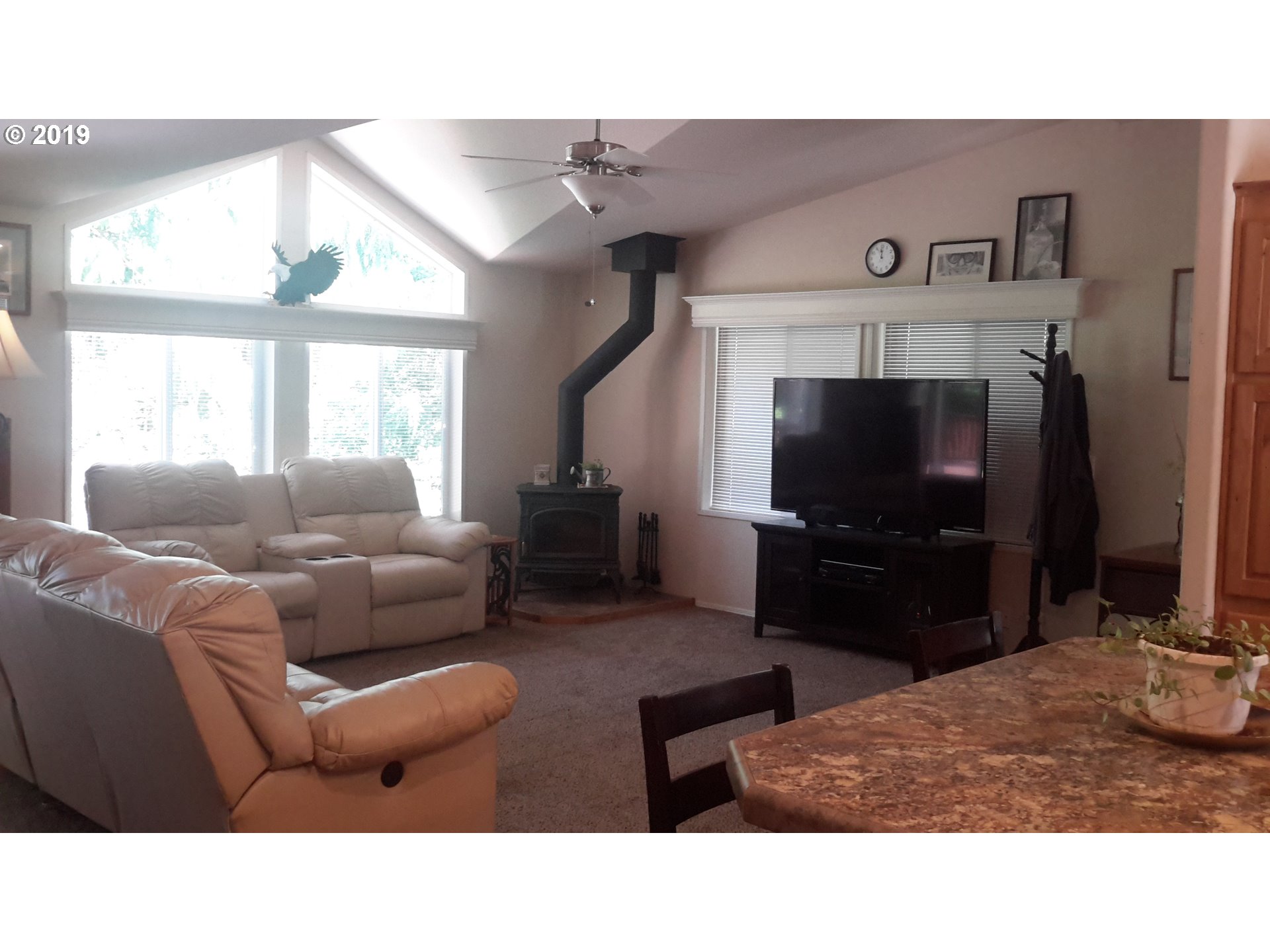 55928 Gold Brick Road Myrtle Point, OR 97458 - Photo 13 of 32 Gallery Image 13