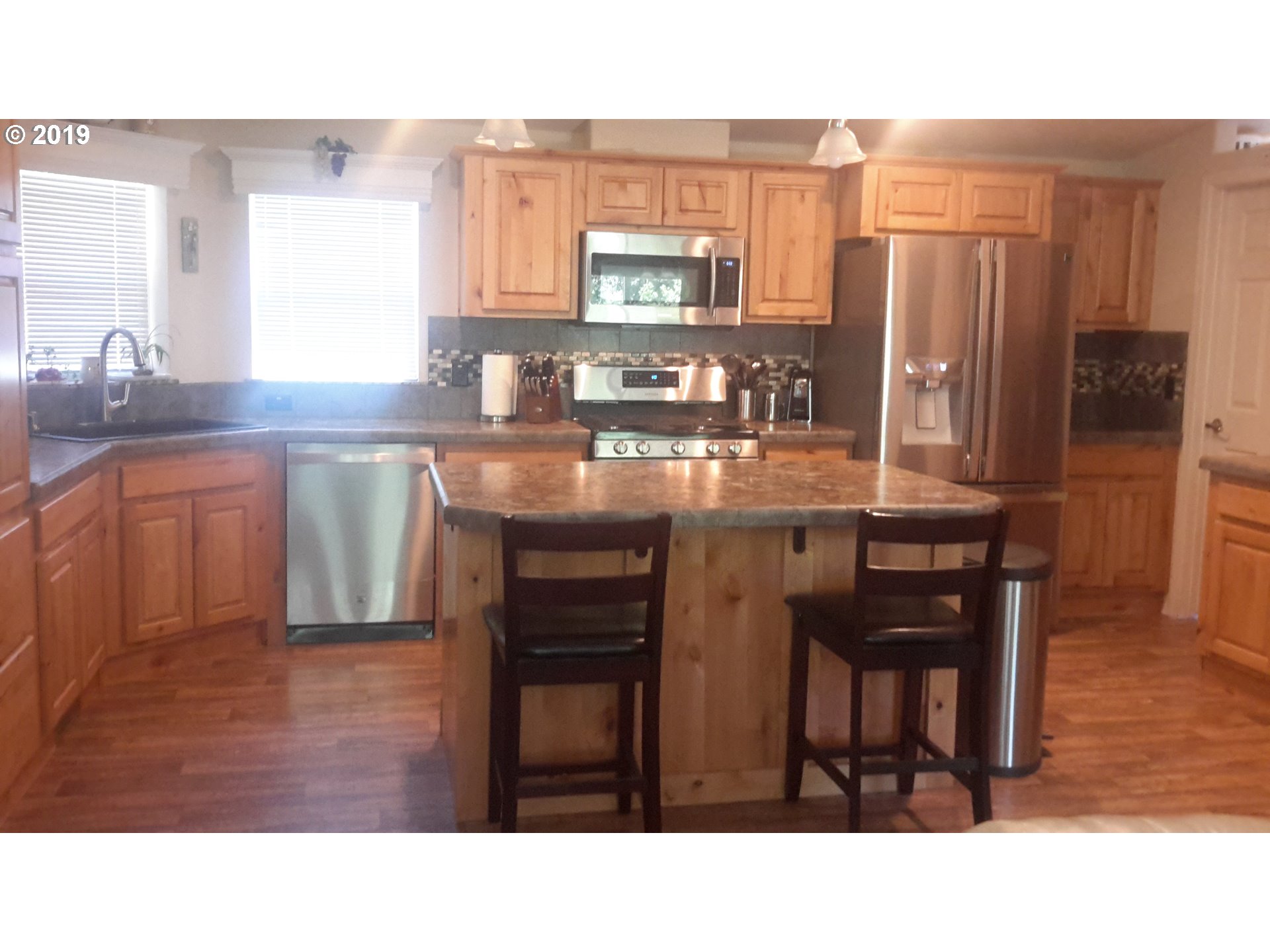 55928 Gold Brick Road Myrtle Point, OR 97458 - Photo 10 of 32 Gallery Image 10