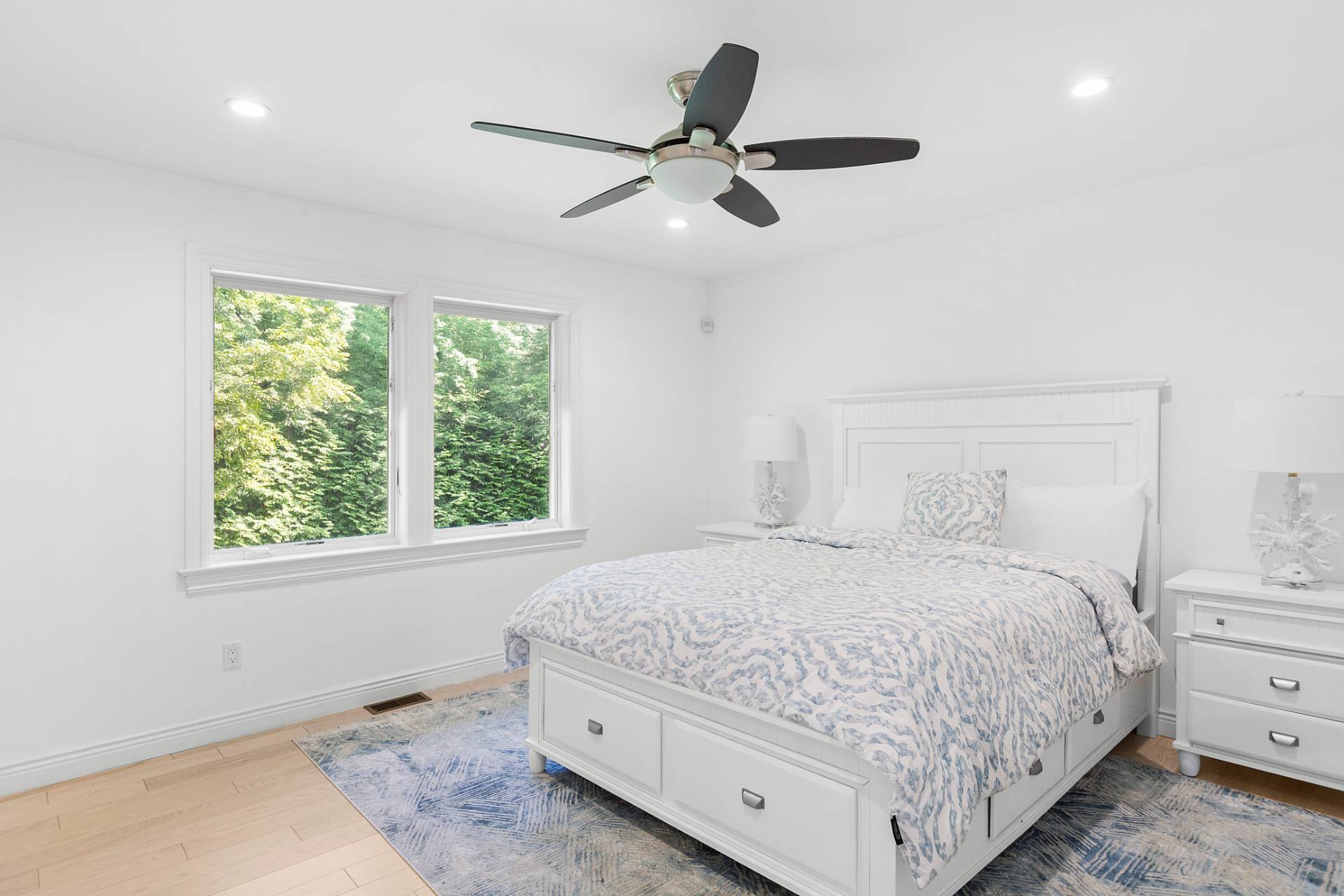 141 Middle Pond Road Southampton, NY 11968 - Photo 20 of 37