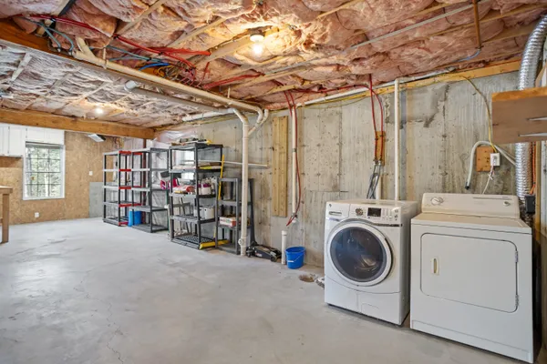 $375,000 | 66 New Hampshire Drive, Webster, NH 03303