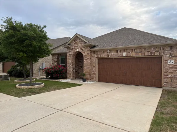 $1,950 | 1824 Stinnett Drive, Leander, TX 78641