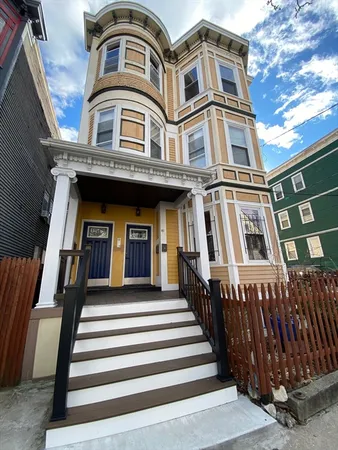 $2,800 | 49 Copeland Street, Unit 1, Boston, MA 02119