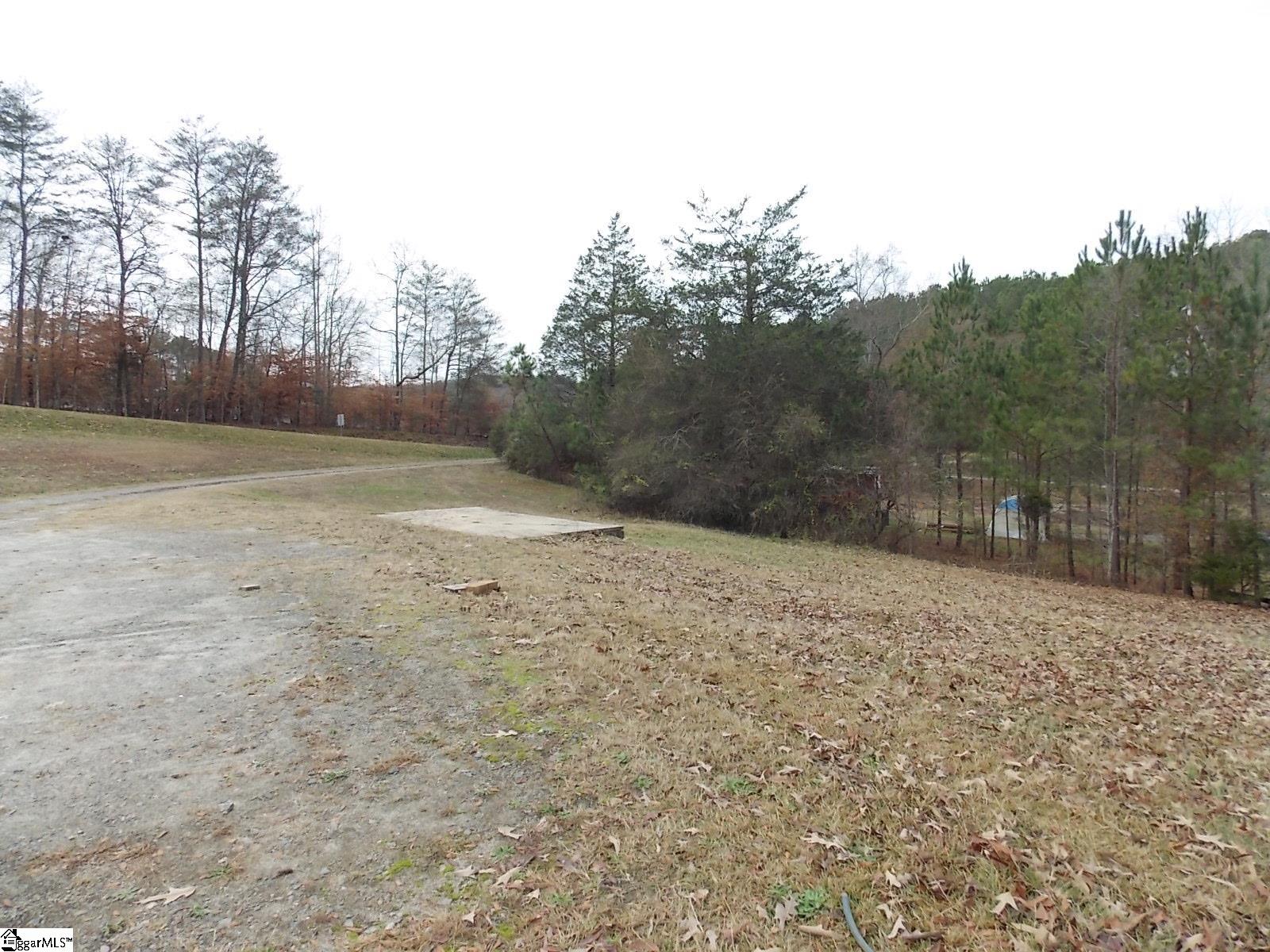 1412 Gravley Road Pickens, SC 29671 - Photo 11 of 24