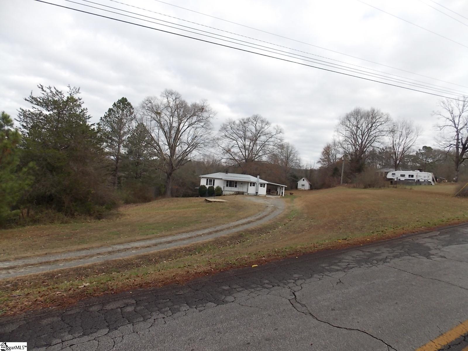 1412 Gravley Road Pickens, SC 29671 - Photo 12 of 24