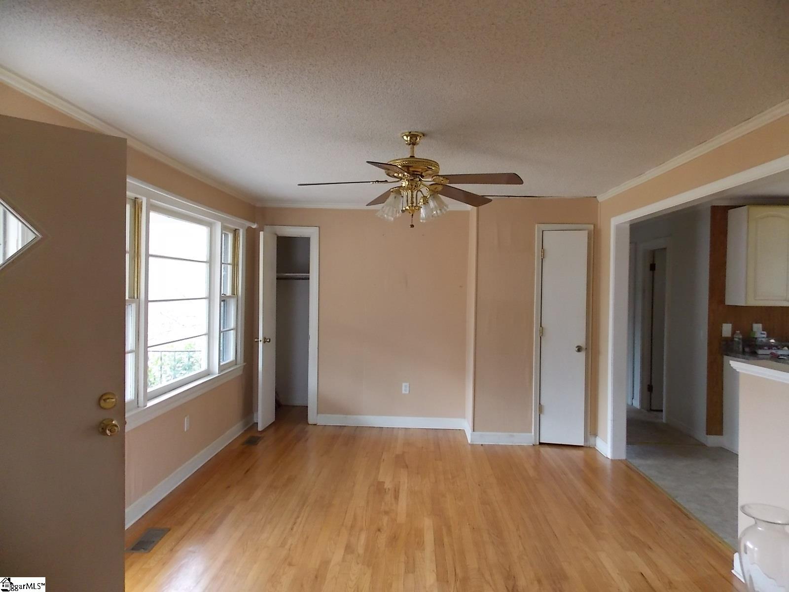 1412 Gravley Road Pickens, SC 29671 - Photo 15 of 24