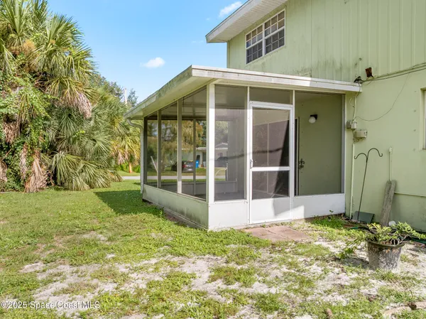 $265,000 | 1078 Daytona Drive Northeast, Palm Bay, FL 32905