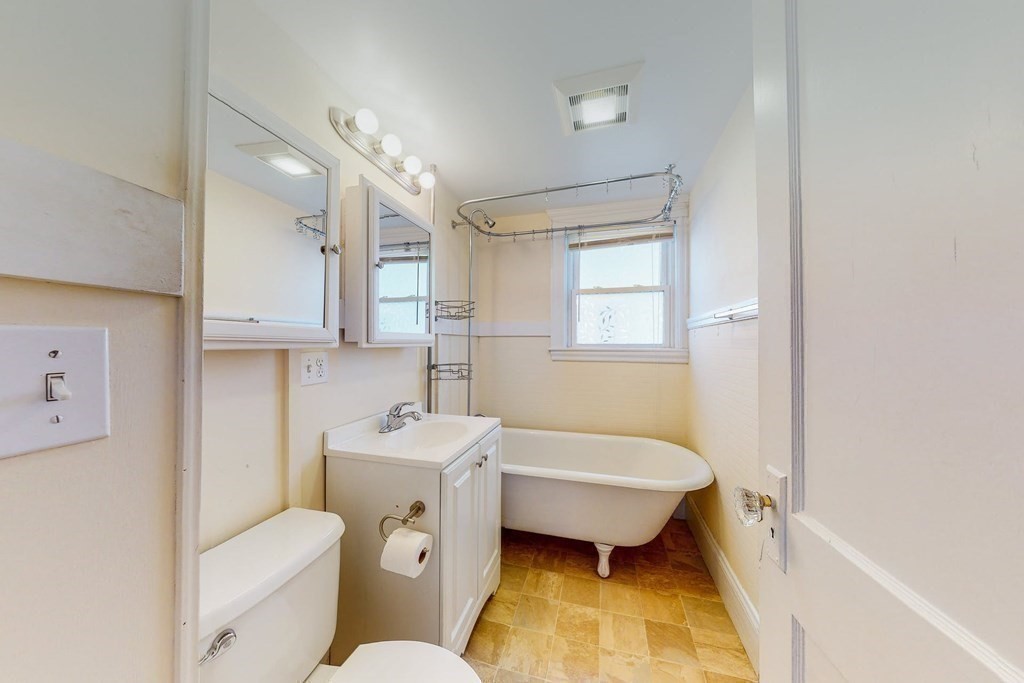 80 Alpine Street Cambridge, MA 02138 - Photo 11 of 34