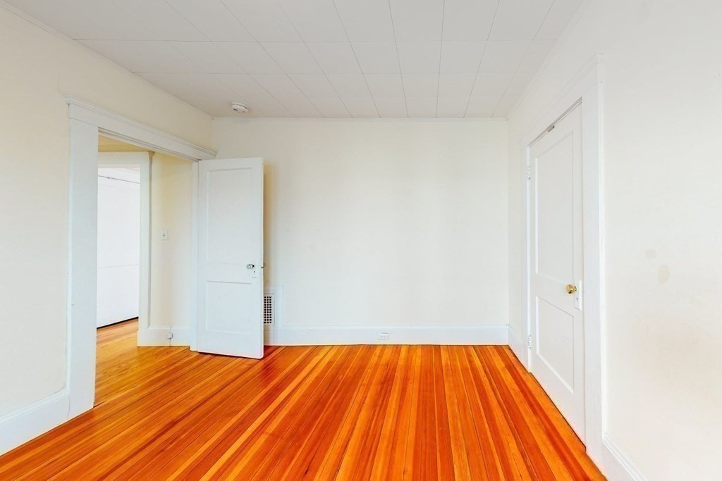80 Alpine Street Cambridge, MA 02138 - Photo 23 of 34