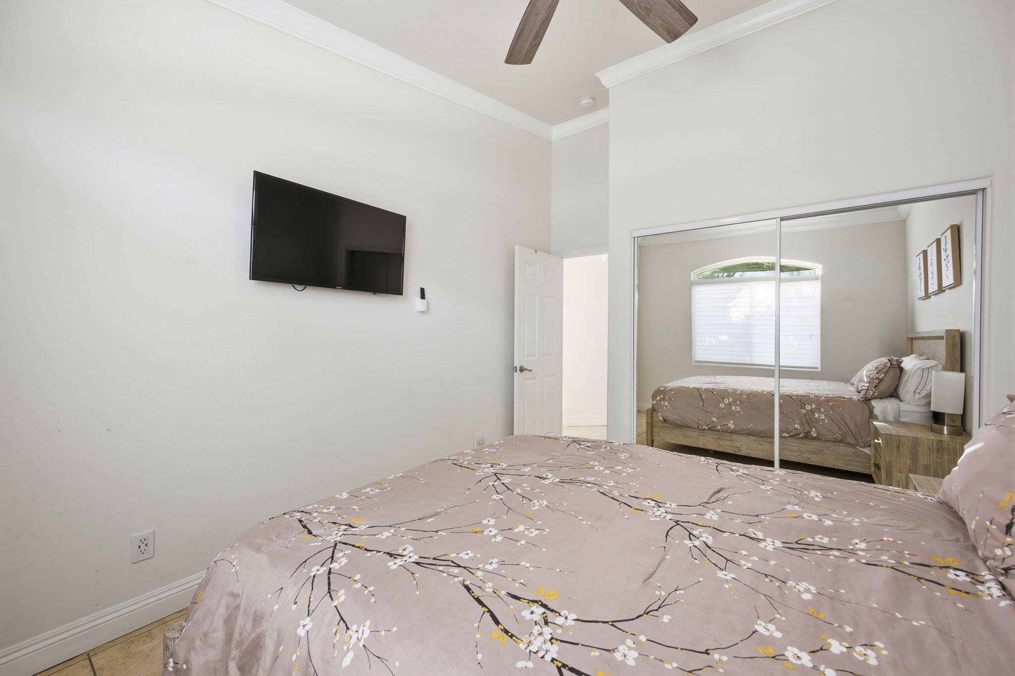 3048 North Bahada Road Palm Springs, CA 92262 - Photo 31 of 47 54-web-or-mls-53