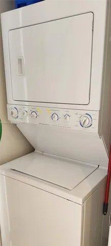 $8,000 | 18201 Collins Avenue, Unit 4305, Sunny Isles Beach, FL 33160