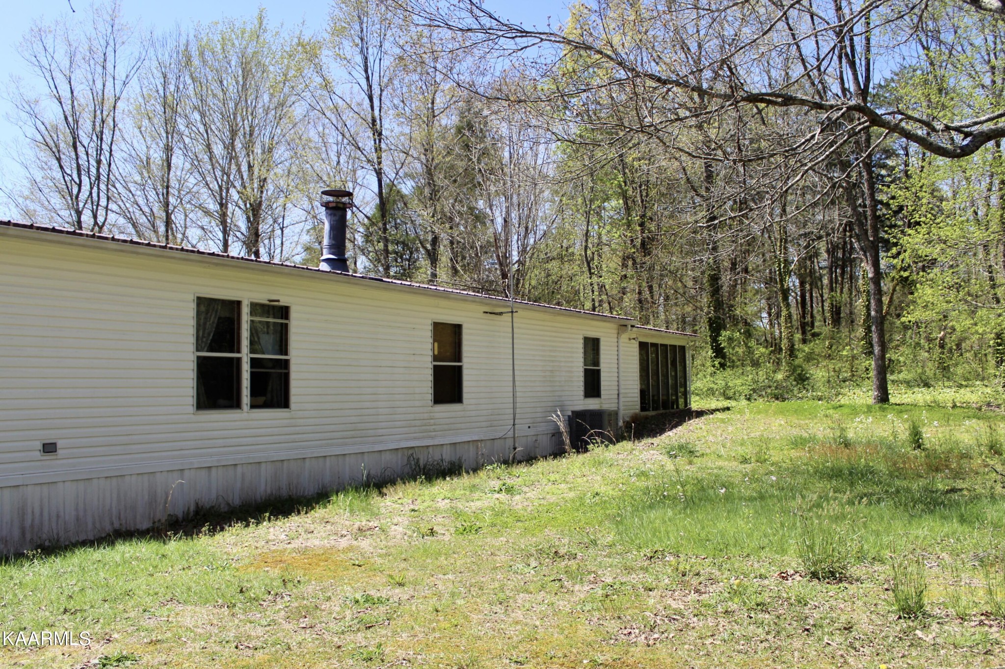513 Brakebill Road Vonore, TN 37885 - Photo 27 of 32 Gallery Image 27