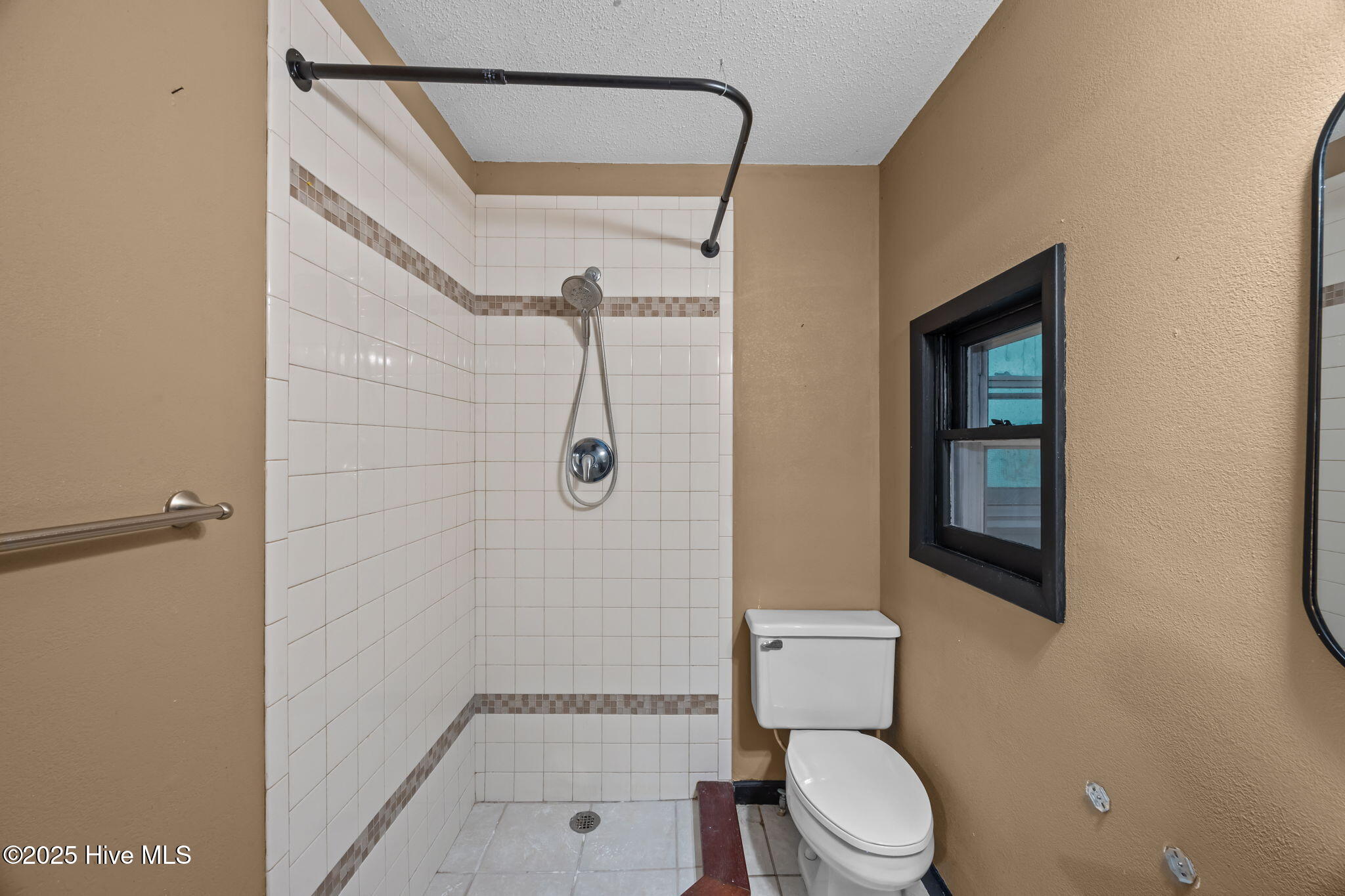 217 Church Road Havelock, NC 28532 - Photo 17 of 28 Second Full Bath