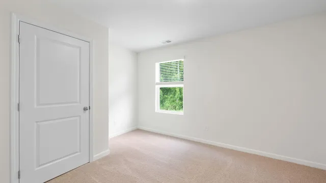 $324,860 | 182 Evergreen Circle, Rossville, GA 30741