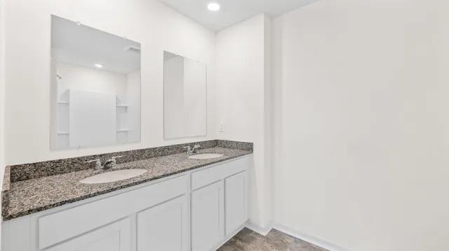 $324,860 | 182 Evergreen Circle, Rossville, GA 30741