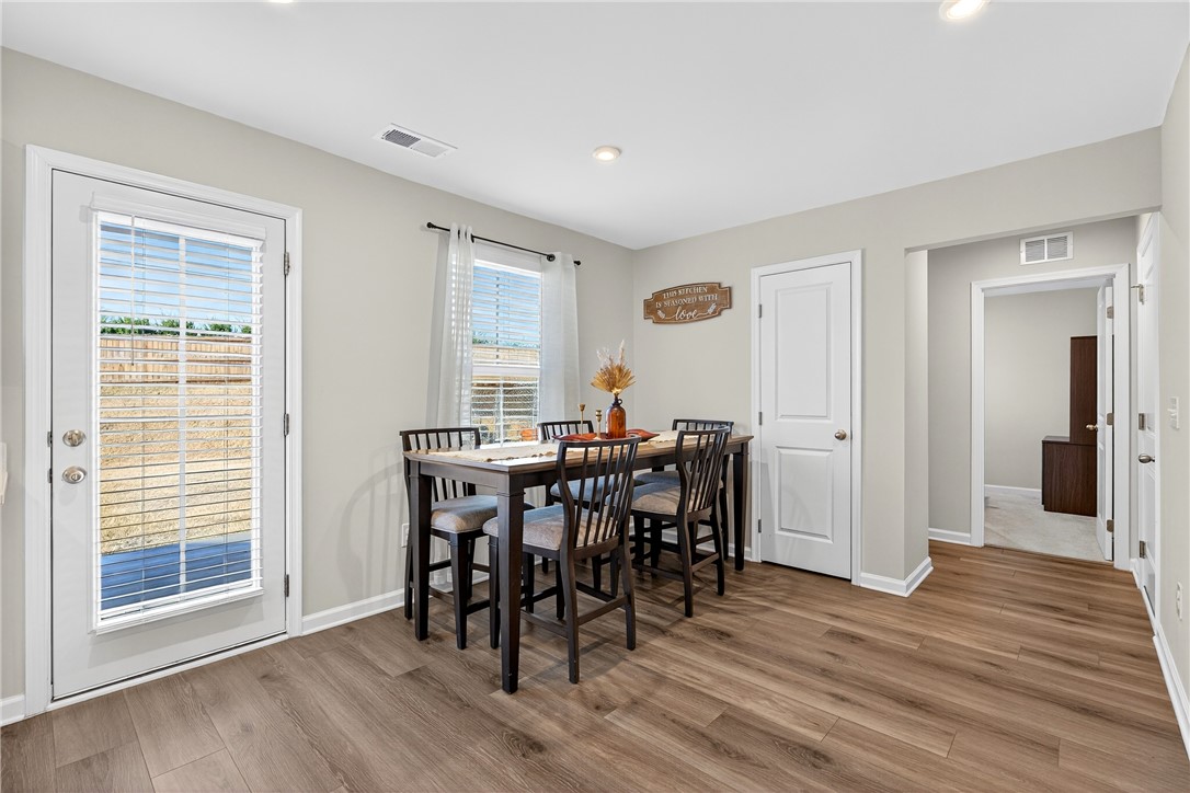 628 Batchomble Lane Greenville, SC 29605 - Photo 11 of 49