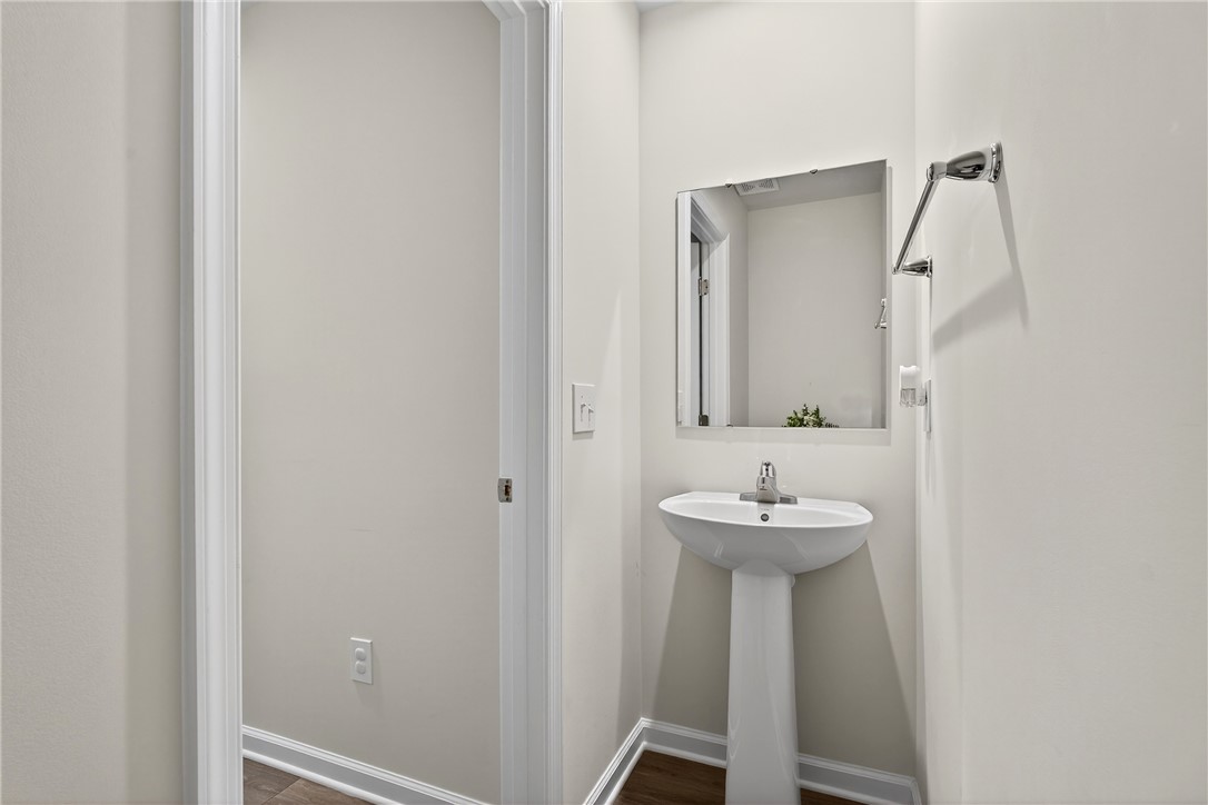 628 Batchomble Lane Greenville, SC 29605 - Photo 12 of 49