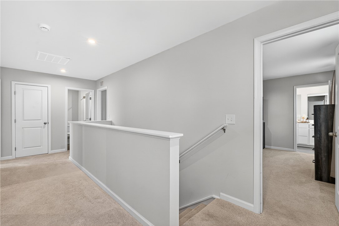 628 Batchomble Lane Greenville, SC 29605 - Photo 15 of 49