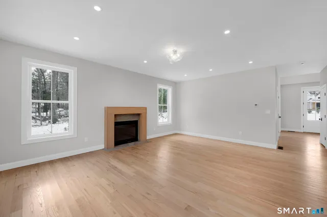 $1,100,000 | Undisclosed Address, South Windsor, CT 06074