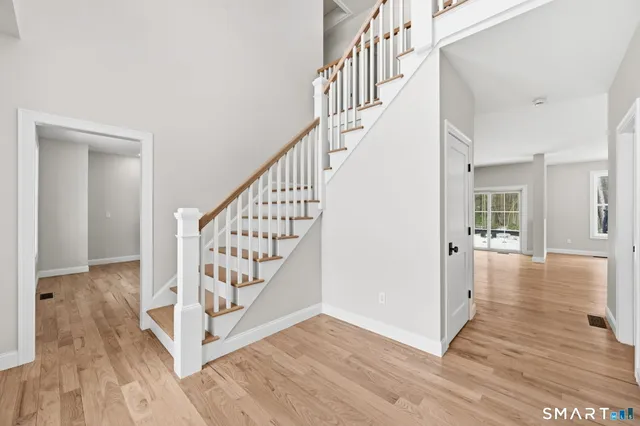 $1,100,000 | Undisclosed Address, South Windsor, CT 06074