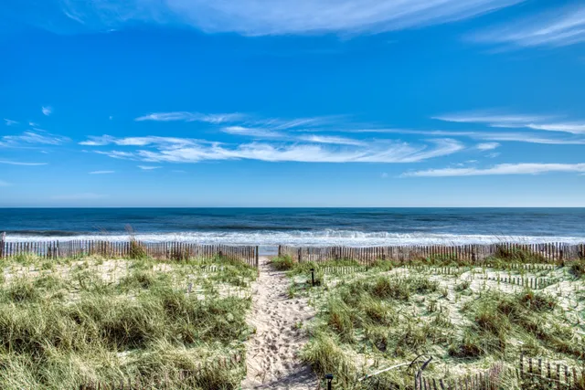 $325,000 | 11 Potato Road, Sagaponack, NY 11962