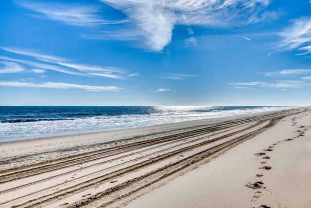 $325,000 | 11 Potato Road, Sagaponack, NY 11962