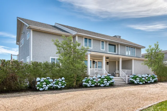 $325,000 | 11 Potato Road, Sagaponack, NY 11962