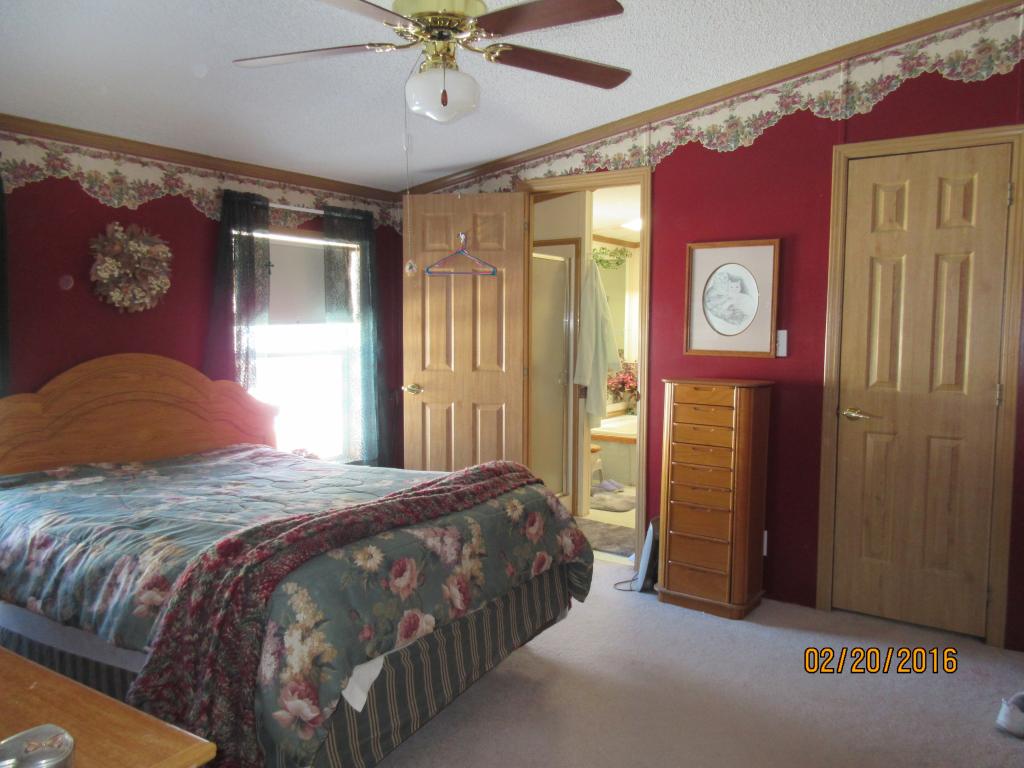 4 Cherokee Way Rochester, NH 03867 - Photo 10 of 19
