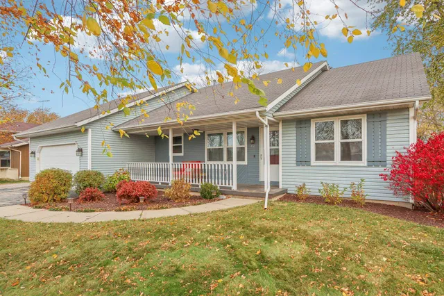 $450,000 | 406 School Street, Marshall, WI 53559