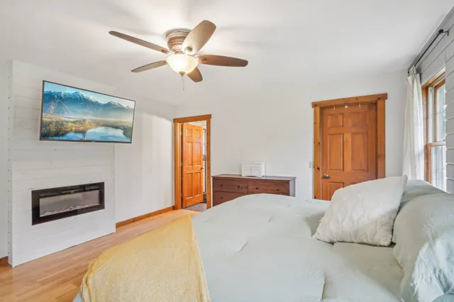 $450,000 | 406 School Street, Marshall, WI 53559